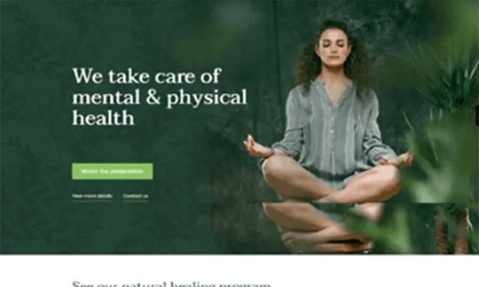 Upscale Capital desktop homepage hero featuring “Fast Funding for Expansion” with apply call to action.